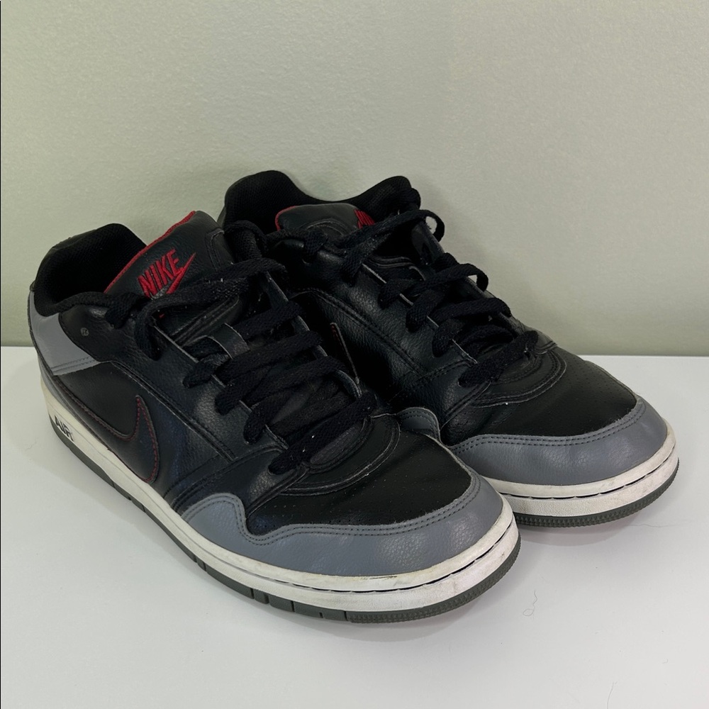 Nike Air Flight 86 Black Gray Red Sneakers Men’s Size 10.5 Style 386114-060